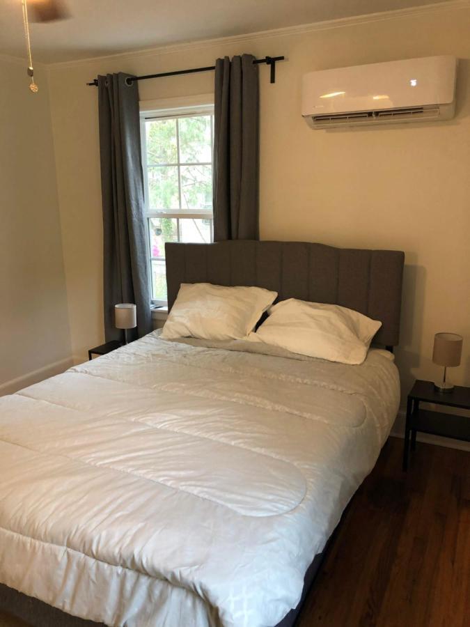 Renovated Space Close To Downtown - A Durham Eksteriør bilde