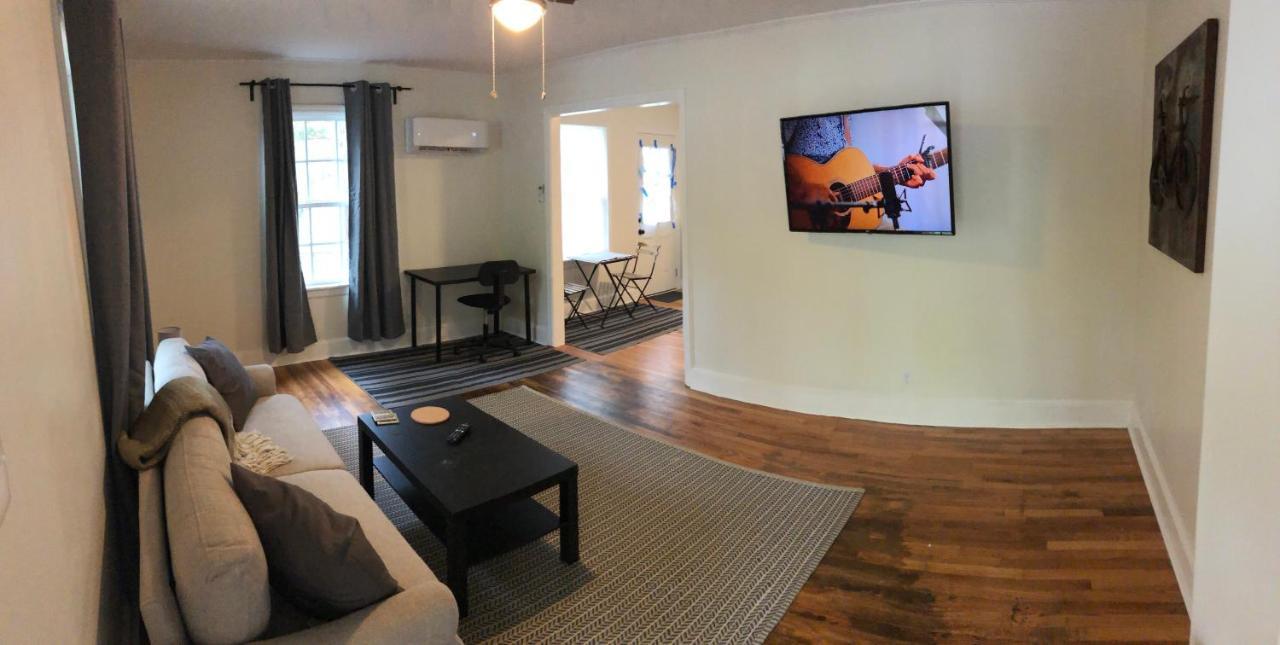 Renovated Space Close To Downtown - A Durham Eksteriør bilde
