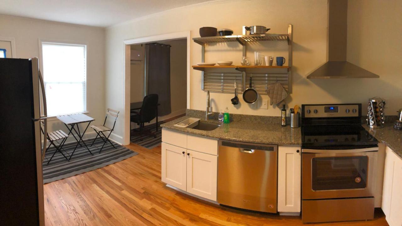 Renovated Space Close To Downtown - A Durham Eksteriør bilde
